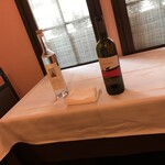 RISTORANTE REGA - 幸せの黒い猫とグラッパ