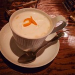 ミンガスコーヒー - オレンジカフェオレ