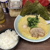 横浜家系ラーメン 魂心家 - 豚骨ラーメン（醤油）　700円