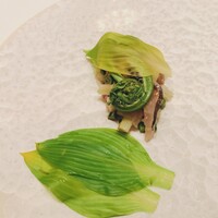 ラール・エ・ラ・マニエール - あじ、こごみ、キャビア