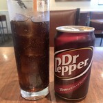 マティーニバーガー - 「ドクターペッパー」(400円)