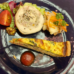 ビュッフェ＆カフェレストラン ナイト＆デイ - 