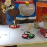 壱湯の守 - 夜バイキング、綿菓子コーナーに、お子さん用のサビ抜きお寿司