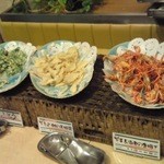 壱湯の守 - 夜バイキングの一部、天ぷら各種です