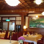 万平ホテル メインダイニングルーム - 