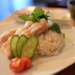 SLOWJAM GARAGE Singaporean cuisine - 海南チキンライス