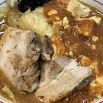 148476265 - 味噌スープと麻婆豆腐で旨味スープに！