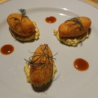 洋食 つばき - カニクリームコロッケ(本ズワイガニ)