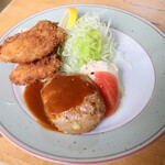 菊や - ハンバーグーとカキフライの盛り合わせ定食
