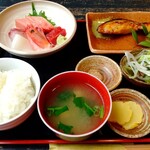 めのじや - Aセット2（刺身と銀だら焼）2,100円 ♪