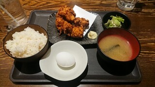 koshitsutokaisenwashokudendereden - 北海道ザンギ定食¥500-