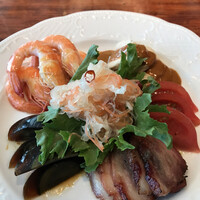 盤古殿 コレド日本橋店 - 五種冷菜の盛り合わせ１９８０円。全部５切れずつあるので、５人前？？ ペロリといただきました（╹◡╹）（╹◡╹）