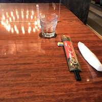 盤古殿 コレド日本橋店 - テーブル。