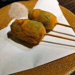 串DoKoRoゴッち　ぴ～すたうん - 名物！枝豆の串揚げ。ホクホクして枝豆風味しっかりで美味しい(#^.^#)