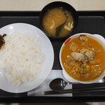 松屋 - マッサマンカレー（並盛）