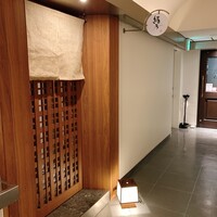 緒乃 - エレベーターで最上階