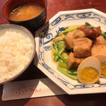 中華風家庭料理 ふーみん - ふーみん(豚肉の梅干煮定食)