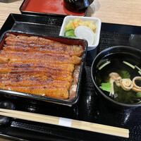 うなぎ 目白ぞろ芽 - 共水うな重（6000円）