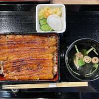 うなぎ 目白ぞろ芽 - 共水うな重（6000円）