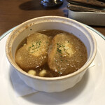 ＶＡＮ・Ｂ - オニオングラタンスープ
