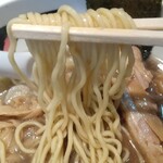 おおぜき中華そば店 - 麺リフト