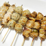 日本一 - 料理写真:←塩ヒナ串。←塩青じそつくね串。→ももねぎ串。→手羽にんにく串。