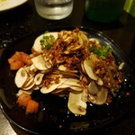 キュイジーヌR - マッシュルームのアンチョビソース