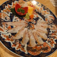 対馬のどぐろとイカ活き造り 博多 魚蔵 都ホテル店 - 