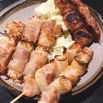 Ganso Nanashu No Gyuukushi Ga Aru Mise Yakitori Izakaya Hanabusa - えのき巻き、四つ身ほか♪