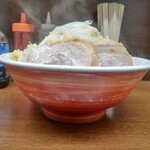 ラーメン二郎 - 標高低め