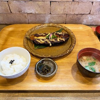 穂積駅でランチに使えるお店 ランキング 食べログ