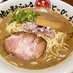 焼きあご煮干しらぁめん とびうお - 濃厚焼きあご煮干しらぁめん 850円