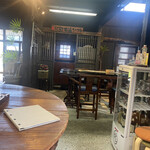 廟の隠れ家 - 内観