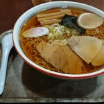 Shinasoba Itou - 昔ながらの中華そばという感じ。十文字ラーメン系ですかね。