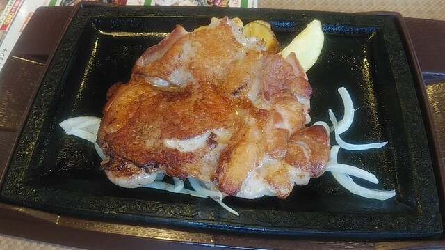 ステーキガスト 高松松縄店 栗林公園 ファミレス 食べログ ステーキガスト 高松松縄店 栗林公園 ファミレス 食べログ