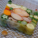 ラ・ヴァガボンド - ５-２）オマール海老と農園野菜のテリーヌ