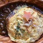 Chassez les poules! - テイクアウト
                      ふわとろ卵の狩人のオムカレー　830円