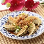 台湾料理　五味香 - 葱油餃子　蒸しギョーザ              Steamed dumplings(soy sauce)