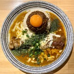 吉田カレー  - ミックス 小・豚・チーズ・ドライパクチー