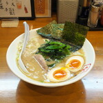 じれっ亭 - 玉子ラーメン 841円