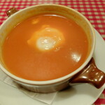 レストランあづま - こちらも、現地の人たちにはとても人気のあるスープとのことです