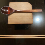 米増 - 茶碗蒸しのスプーン。栗の木かな？滑らかな口当たり♡