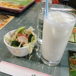 カラチの空 - ラッシー