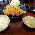 かつ丼多勝 - 