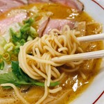 中華そば 肴 yamago - 骨肉中華そばの麺