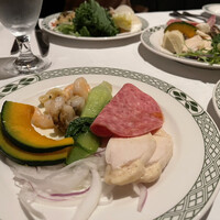 ロウリーズ・ザ・プライムリブ 恵比寿ガーデンプレイス店 - 