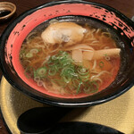 Tontombi ushi - 醤油ラーメン