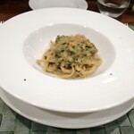 LA TAVERNETTA alla civitellina - 海老ミンチと長生き葱、ポルチーニ風味クリームのティラスーゴ