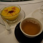 聘珍樓 - デザートとお茶です