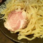 麺や 真登 - 真空低温調理法で作った珠玉のチャーシュー